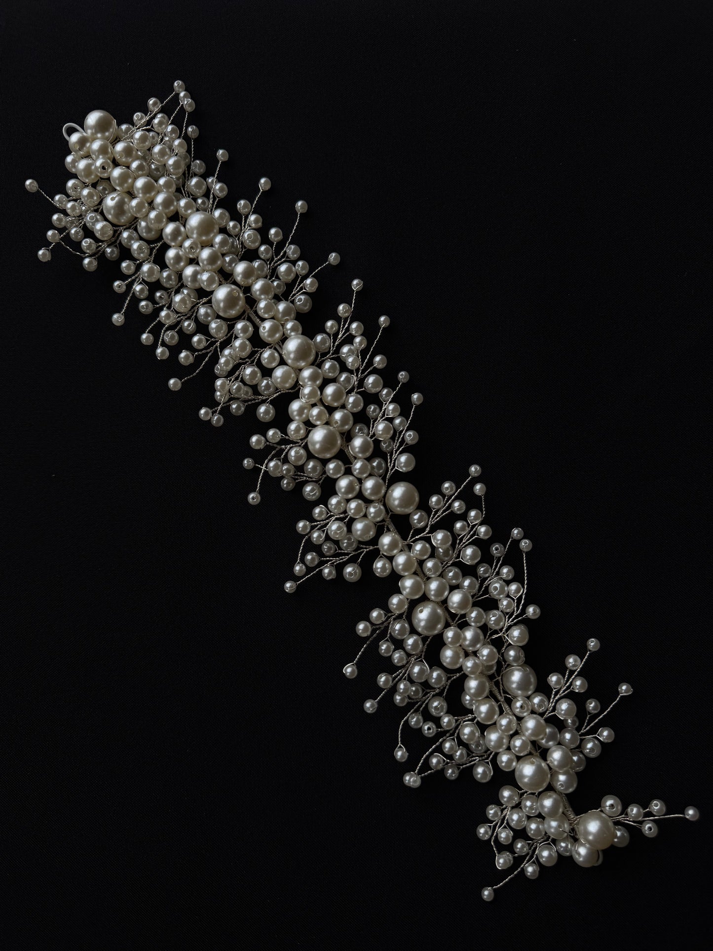 Luxurious Pearl Appliqué